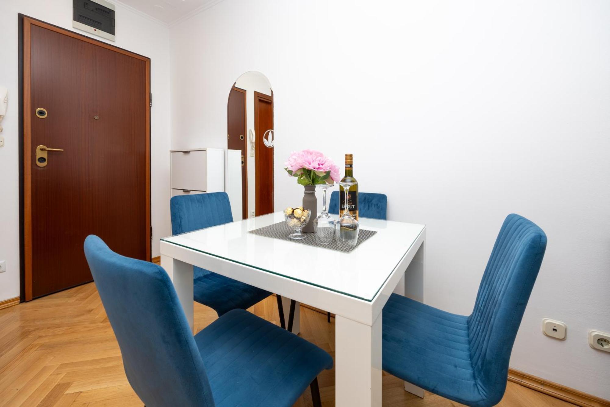 Apartment Paolo By The Znjan *
